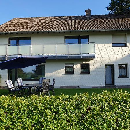 Ferienwohnung Heinen 施莱登 外观 照片